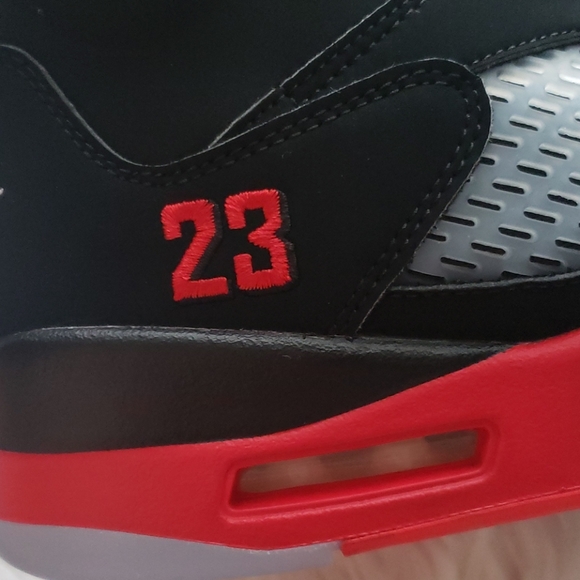 Air Jordan Retro 5 Top 3 Grape Red Black Sneakers - Picture 4 of 7